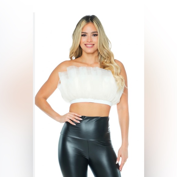 Steve Madden Tops - NWT STEVE MAIDEN ELAINE TULLE CROP TOP SIZE S